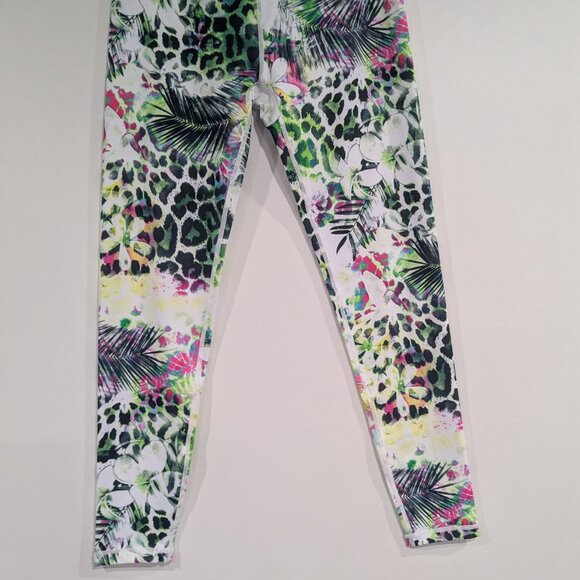 BNWT Amelia Activewear Animal Print Floral Legging Tights Green Pink Size Medium - Picture 3 of 8